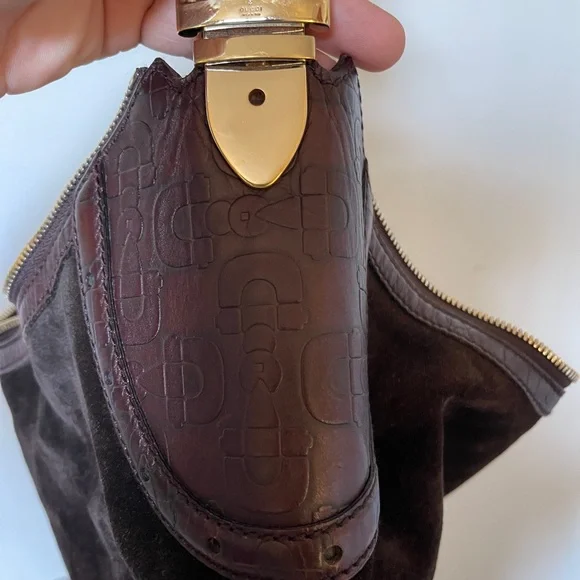 ✨ Vintage Gucci Horsebit Suede Hobo Bag - Picture 3 of 14